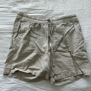 Banana Republic Tan & White Striped Men's Shorts